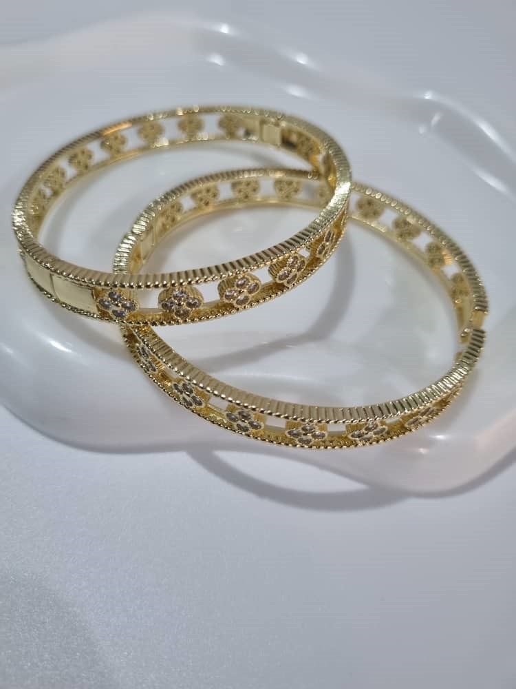 AradiLuxe Bracelets