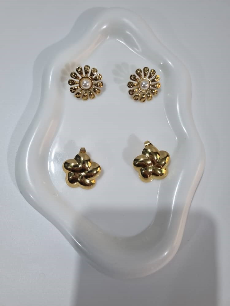 AradiLuxe Earrings